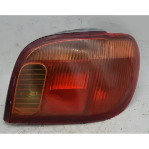 Fanale Stop Posteriore DX Toyota Yaris Dal 1999 al 2005 Cod 815510D070 Offerta Limitata