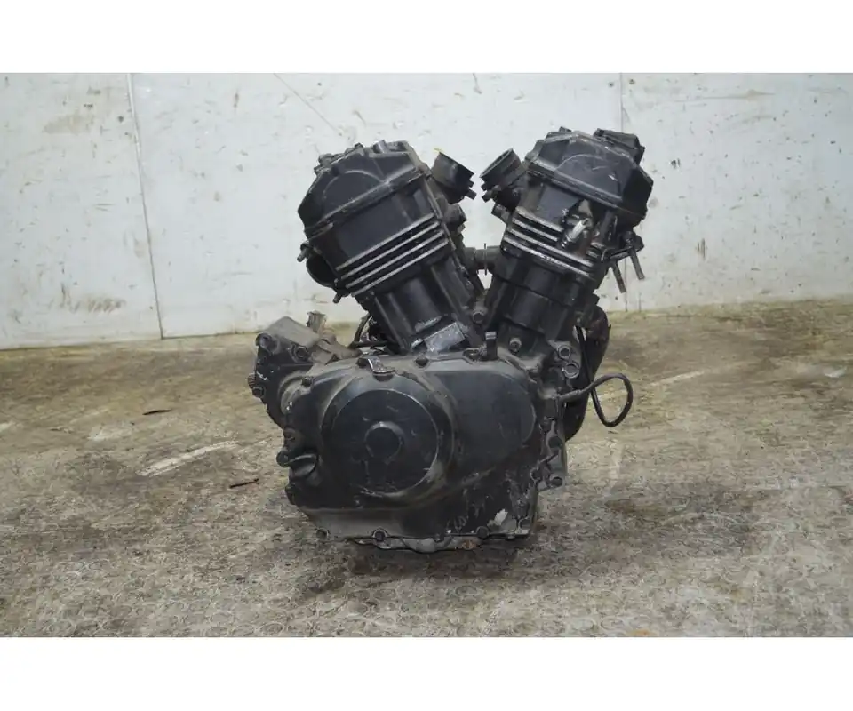 Blocco motore Honda Deauville 650 Dal 1998 al 2005 Cod motore RC47E Quantità Limitata