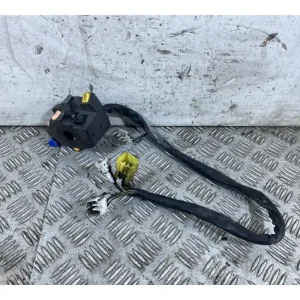 Miglior Prezzo Commutatore Devioluci Sinistro Sx Suzuki Burgman 650 Executive Dal 2004 al 2006