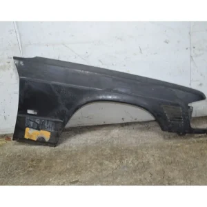 Parafango Anteriore DX Mercedes 190 W201 Dal 1982 al 1993 Offerta