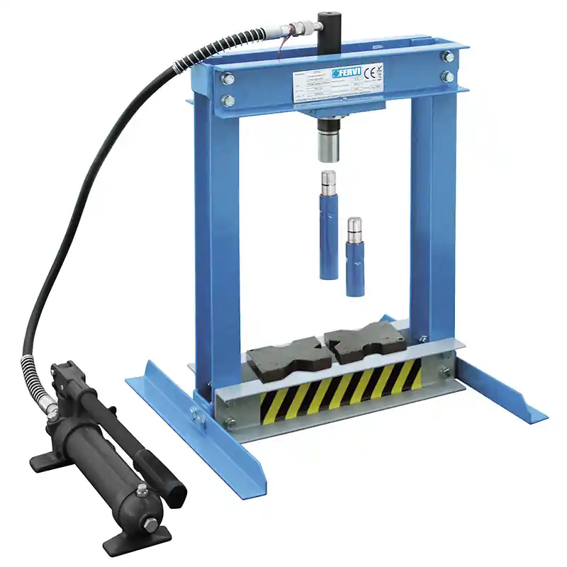 Pressa idraulica da banco Fervi P001/04 manuale, portata 4 ton Consegna Rapida