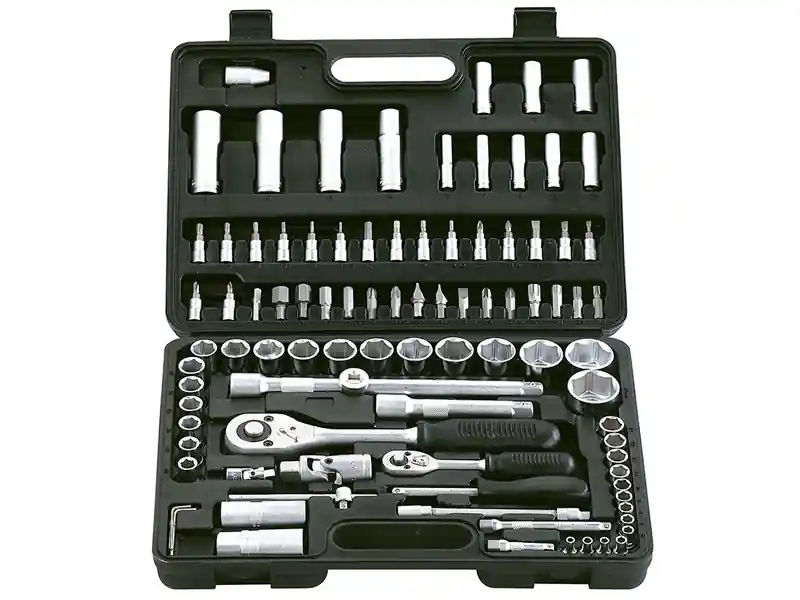Set 94 chiavi a bussola cromate Fervi 0618 da 1/4" e 1/2" in valigetta Più Venduto