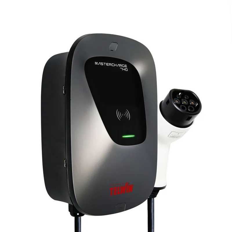 Offerta Speciale E-Mobility Mastercharge 740 Collegare 230V